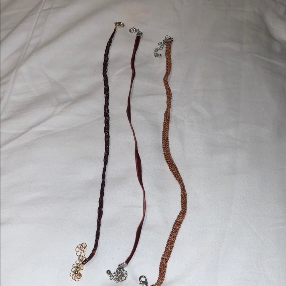 3 piece choker set !!